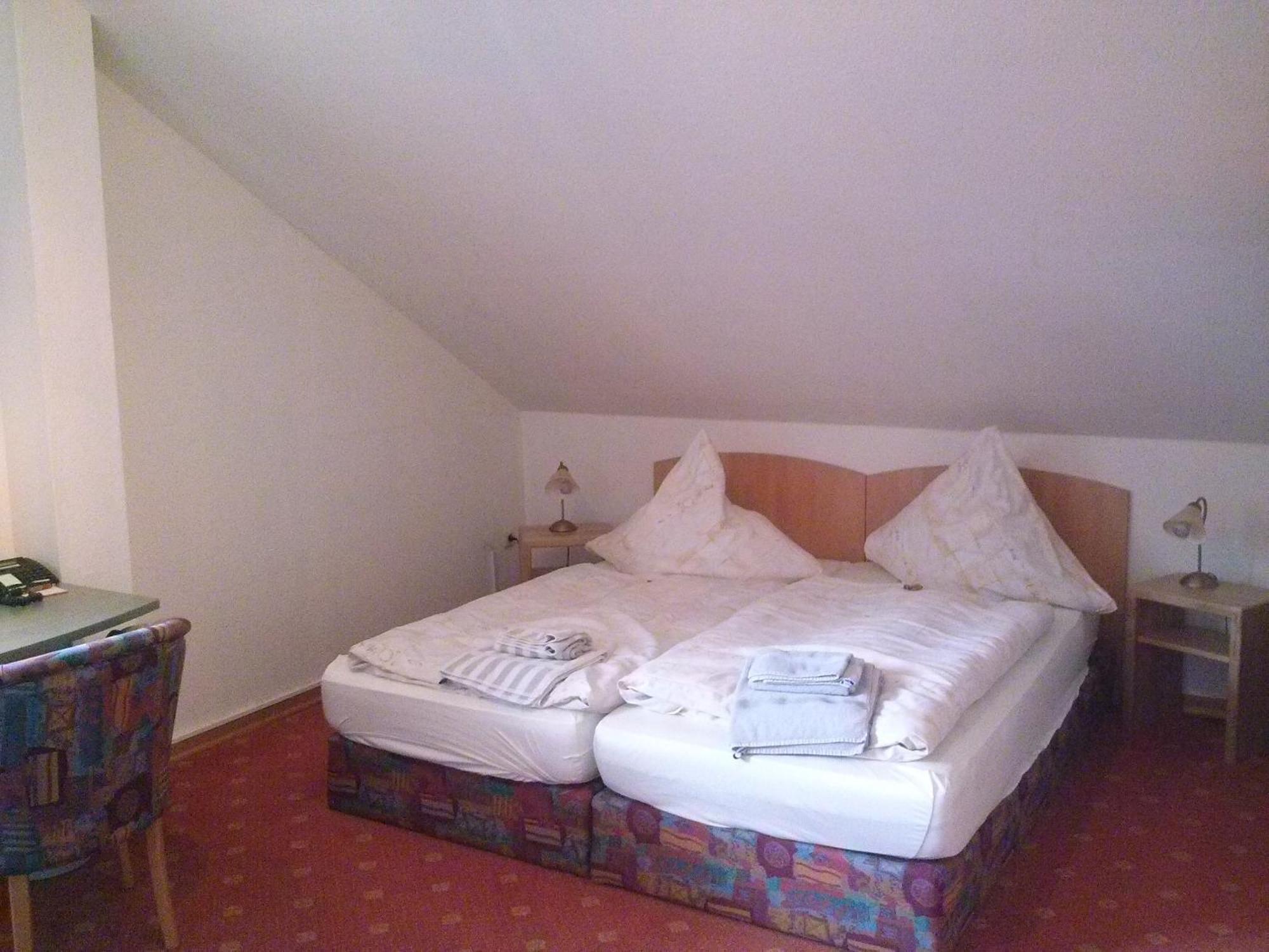 Hotel Garni Am Bowenberg Niederzissen Oda fotoğraf